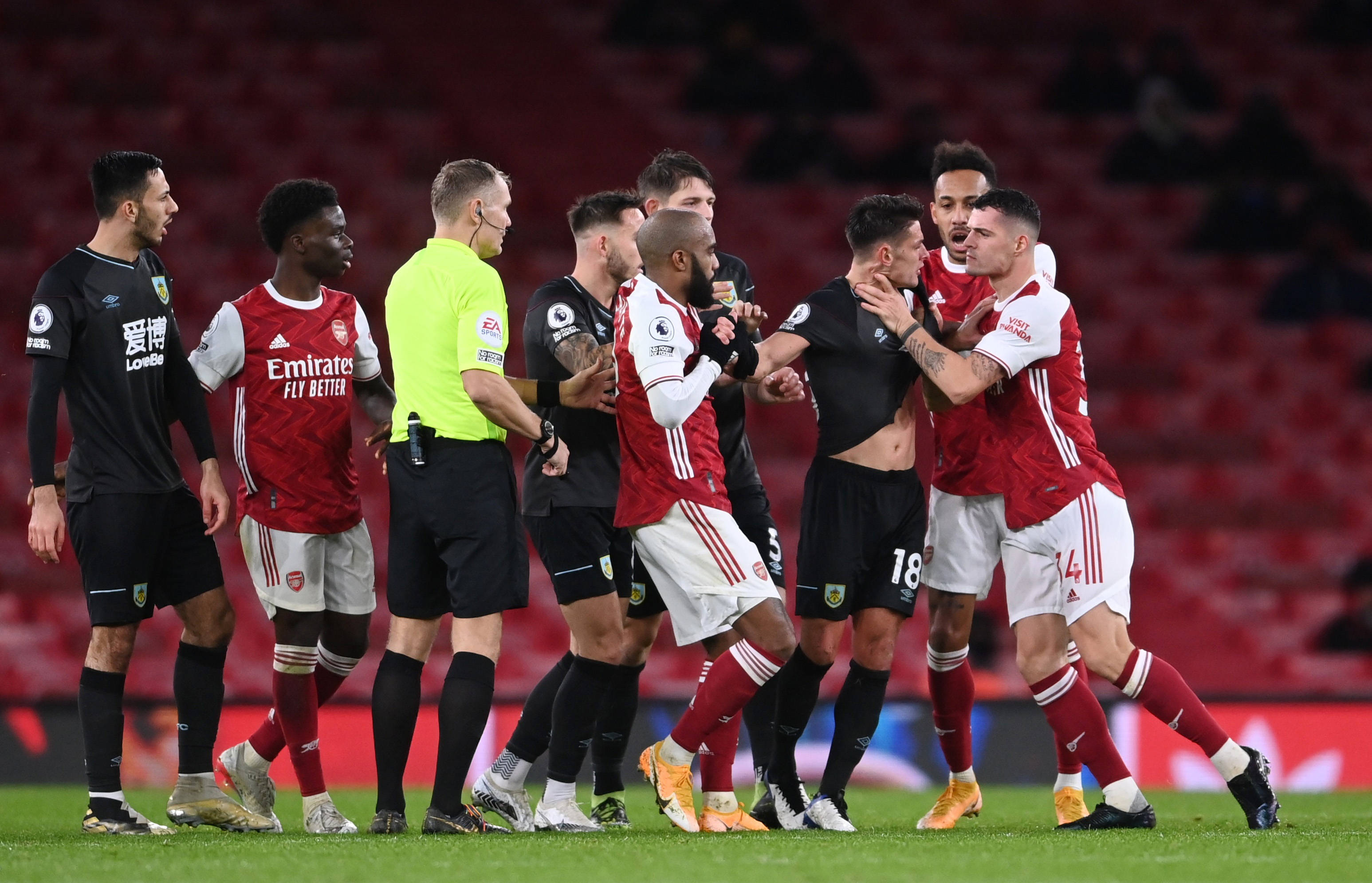 英超以其高 英超以其高